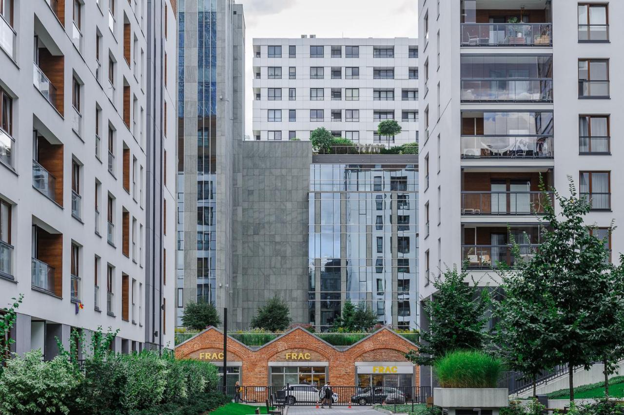 Modern Apartments With Access To The Pool Near Rondo Daszynskiego Station Varšava Exteriér fotografie